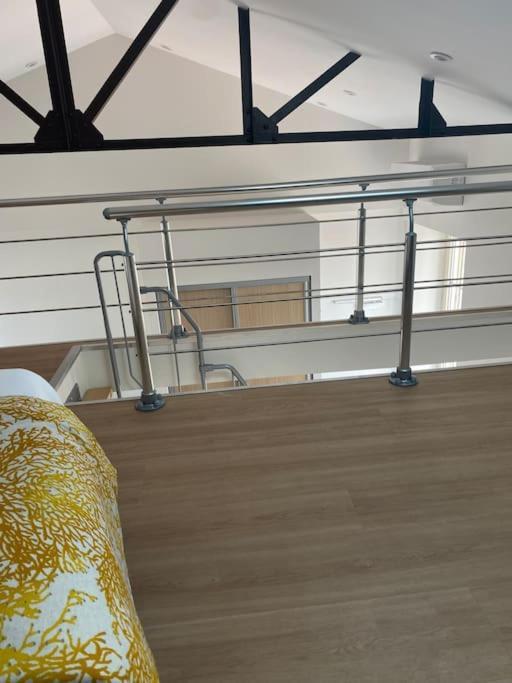 Duplex Type Loft Centre Ville * Clim * Wifi * Haut De Gamme * Ανγκουλέμ Εξωτερικό φωτογραφία